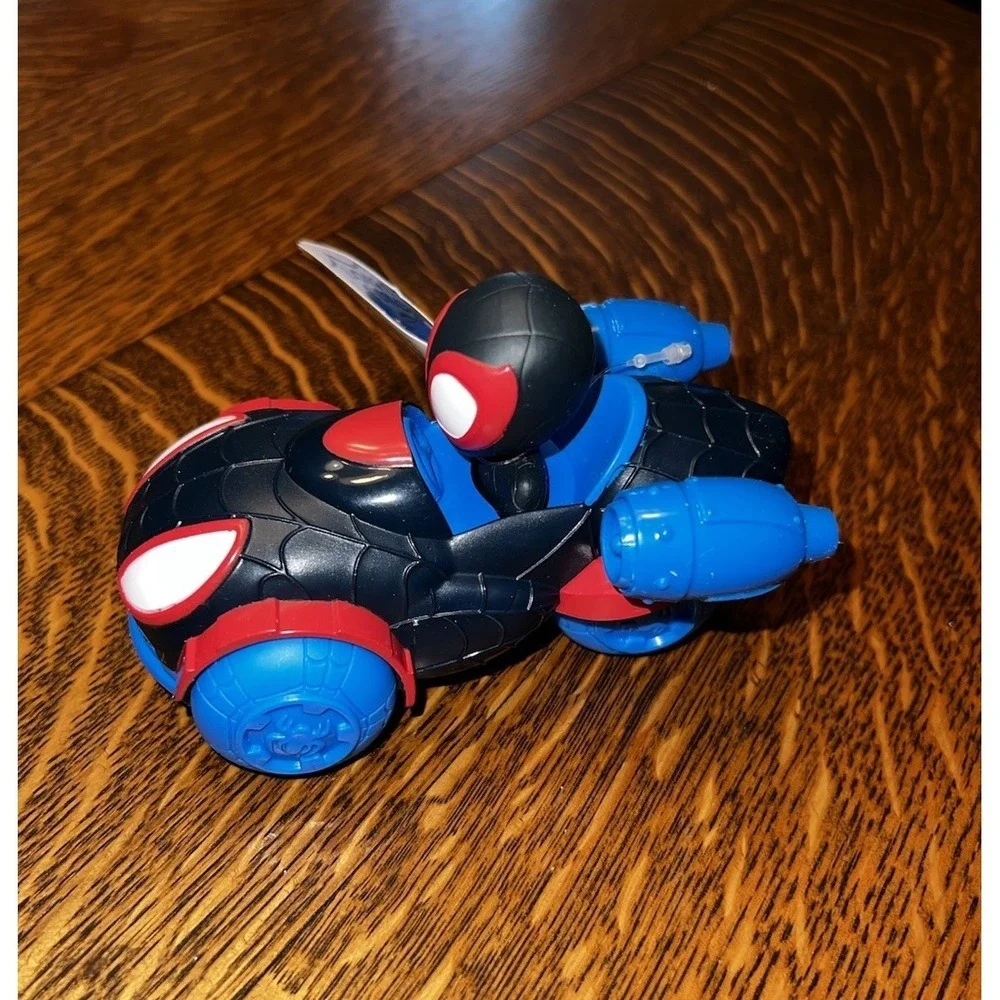 Marvel Spidey and His Amazing Friends Miles Morales Action Figure &  Disc Car